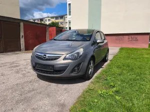 Opel Corsa D 1.4 16V Color Edition 2012