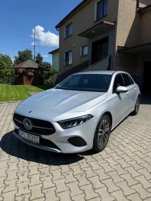 Mercedes-Benz A W177 180 7G-DCT 2023