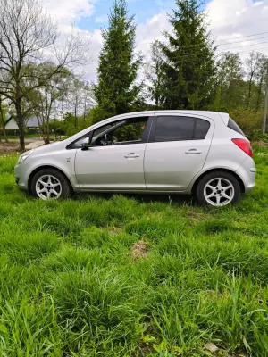 Opel Corsa D 1.4 16V Edition 111 Jahre 2010