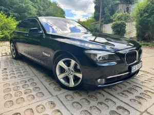 BMW 7 Series F01 740d xDrive 2011