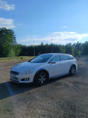Peugeot 508 I 2.0 HDi Business Line 2012