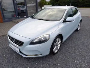 Volvo V40 II D3 Momentum 2013