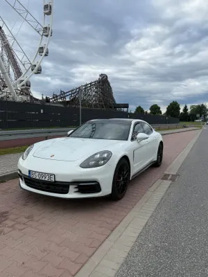 Porsche Panamera Standard 2018
