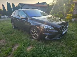Volvo V40 II D4 Drive-E R-Design Momentum 2014