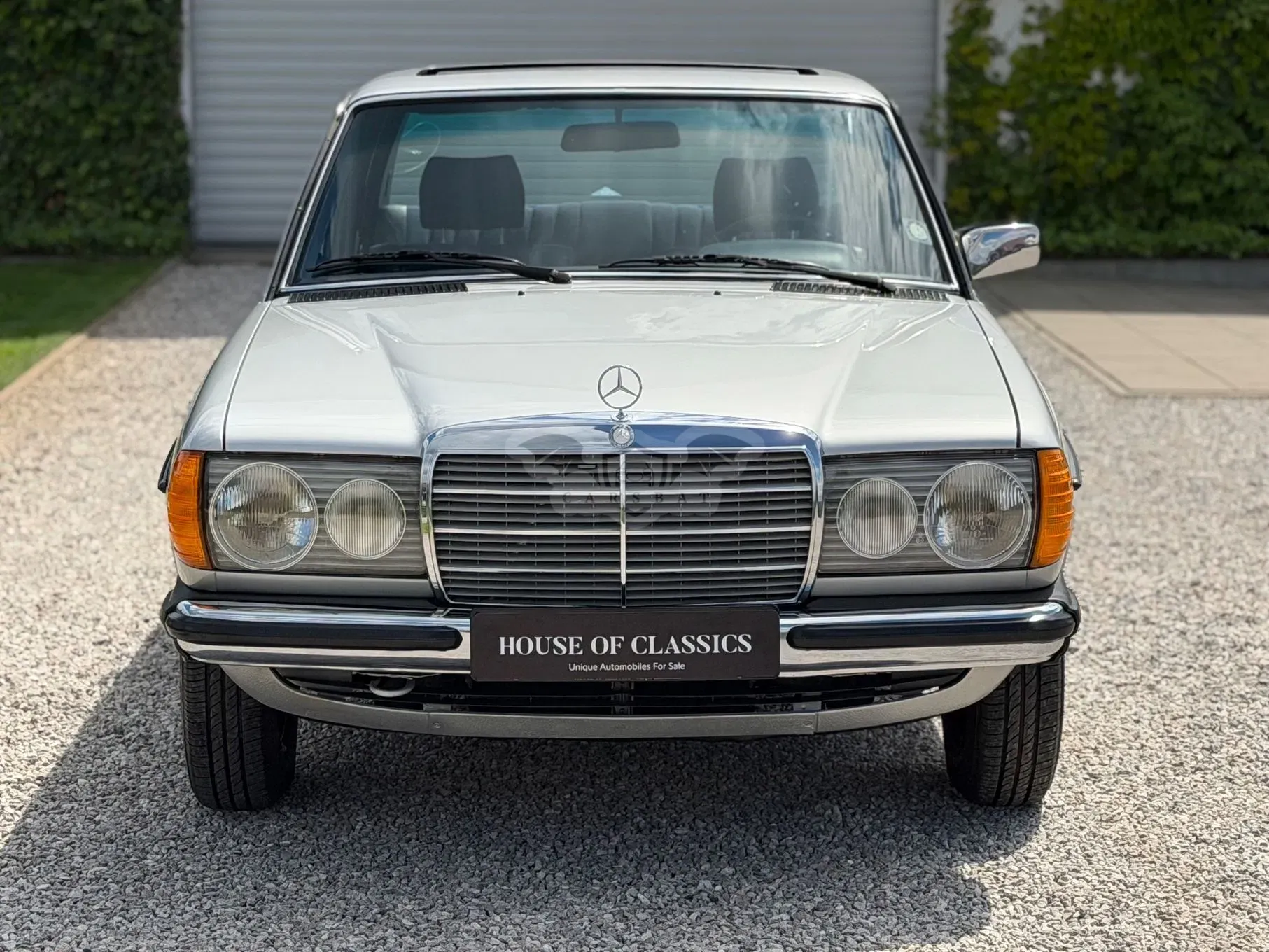 Mercedes-Benz E 1981