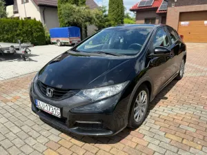 Honda Civic IX 1.8i-VTEC Comfort 2012