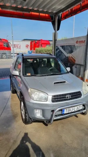 Toyota Rav4 II 2.0 D-4D Luna 2003