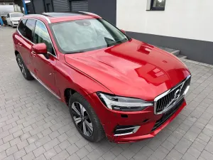 Volvo XC60 II T8 AWD Recharge Geartronic Inscription 2021