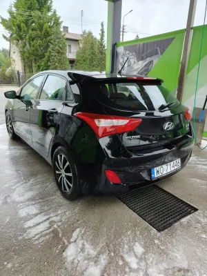 Hyundai i30 II blue 1.6 GDI Trend 2012