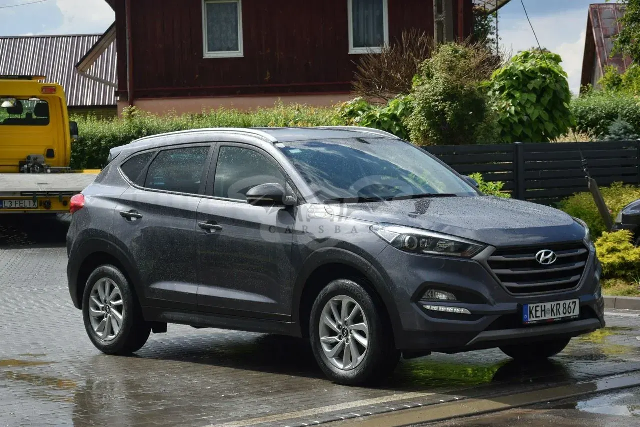 Hyundai Tucson III blue 1.6 GDi 2WD Intro Edition 2017