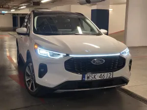 Ford Kuga III 2.5 Duratec FHEV VIGNALE 2025