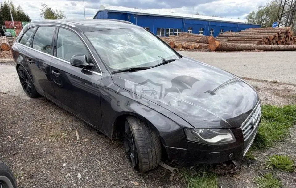 Audi A4 B8 1989