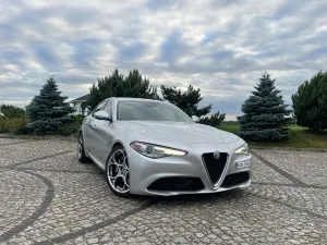 Alfa Romeo Giulia 2.0 Turbo 16V AT8 Veloce Ti 2017