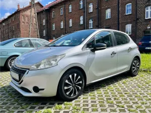 Peugeot 208 I 1.4 HDi Access 2013