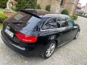Audi A4 B8 2.7 TDI DPF multitronic S line Sportpaket (plus) 2010