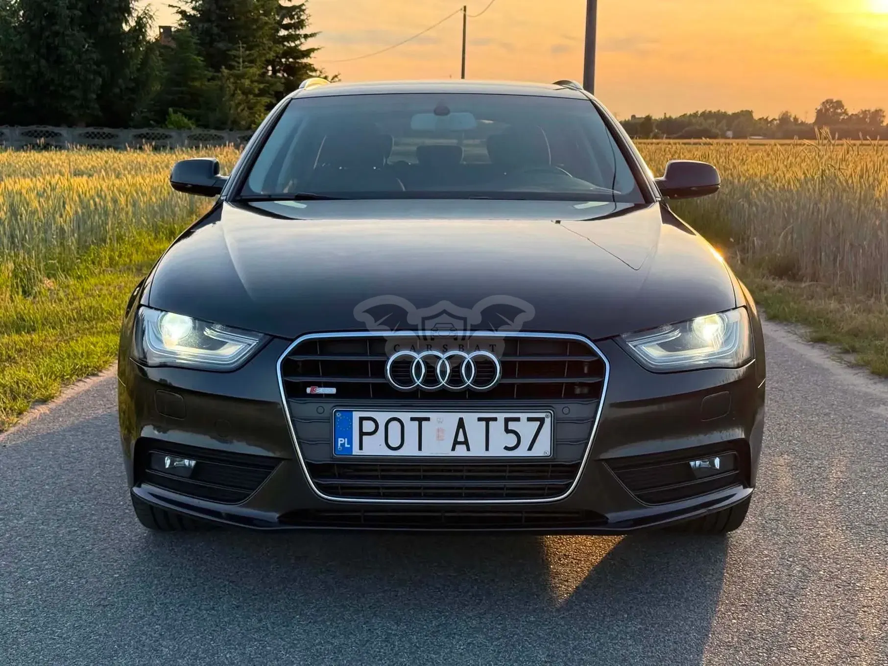 Audi A4 B8 2.0 TDI e DPF Attraction 2012