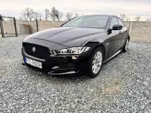Jaguar XE 2.0 D R-Sport 2015