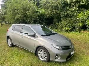 Toyota Auris II 2013