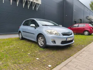 Toyota Auris I 1.8 HSD Luna 2010