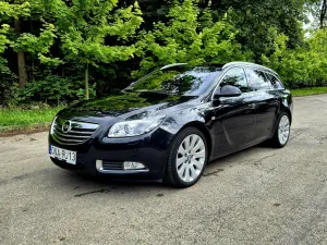 Opel Insignia A 2.0 CDTI Cosmo 2011
