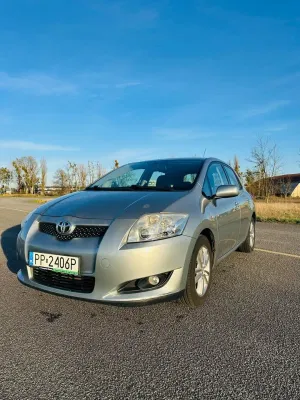 Toyota Auris I 1.6 VVT-i Terra 2009