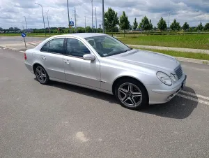 Mercedes-Benz E W211 200 CDI Classic 2005