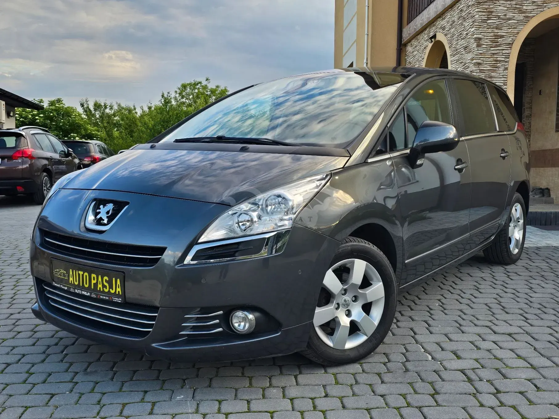 Peugeot 5008 I 120 VTi Active 2013
