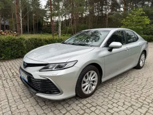Toyota Camry 2.5 Hybrid Comfort CVT 2023