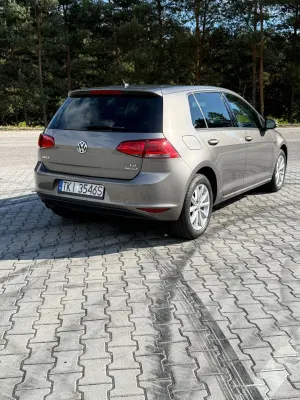 Volkswagen Golf VII 1.6 TDI 4Motion BlueMotion Technology Lounge 2015