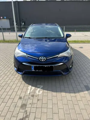 Toyota Avensis III 2.0 D-4D Prestige 2017