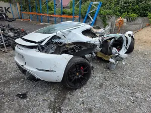 Porsche 718 GT4 RS 2024