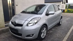 Toyota Yaris II 1.33 VVT-i Executive 2009
