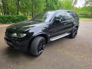 BMW X5 E53 4.8is 2004