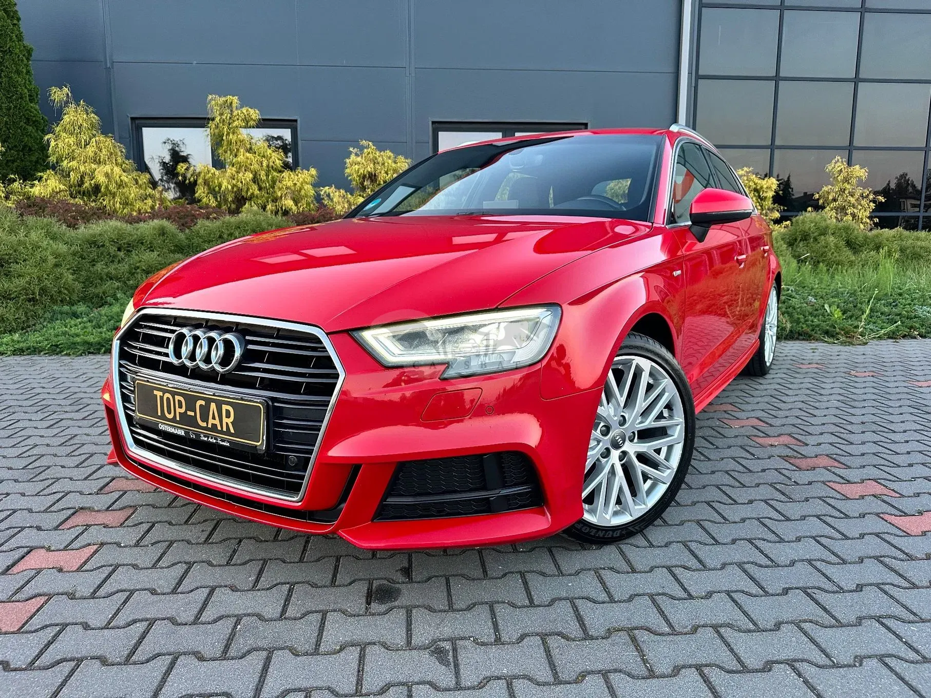 Audi A3 8V 1.4 TFSI CoD ultra Attraction S tronic 2017