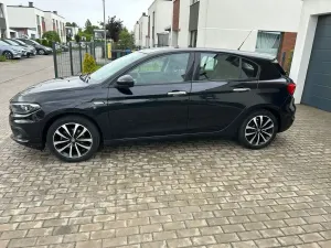 Fiat Tipo II 1.4 T-Jet 16v Lounge 2017