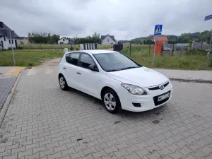 Hyundai i30 I 1.4 Base EU5 2009