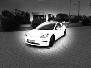 Tesla Model 3 Long Range AWD Premium 2022