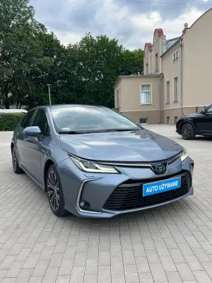 Toyota Corolla Seria E16 1.8 Hybrid Executive 2019