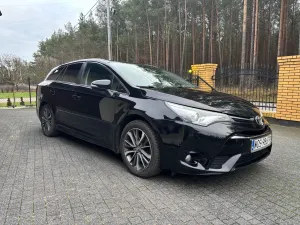 Toyota Avensis III 2.0 D-4D Prestige 2015