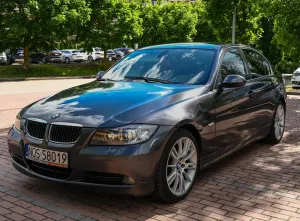 BMW 3 Series E90/E91/E92/E93 330i 2005