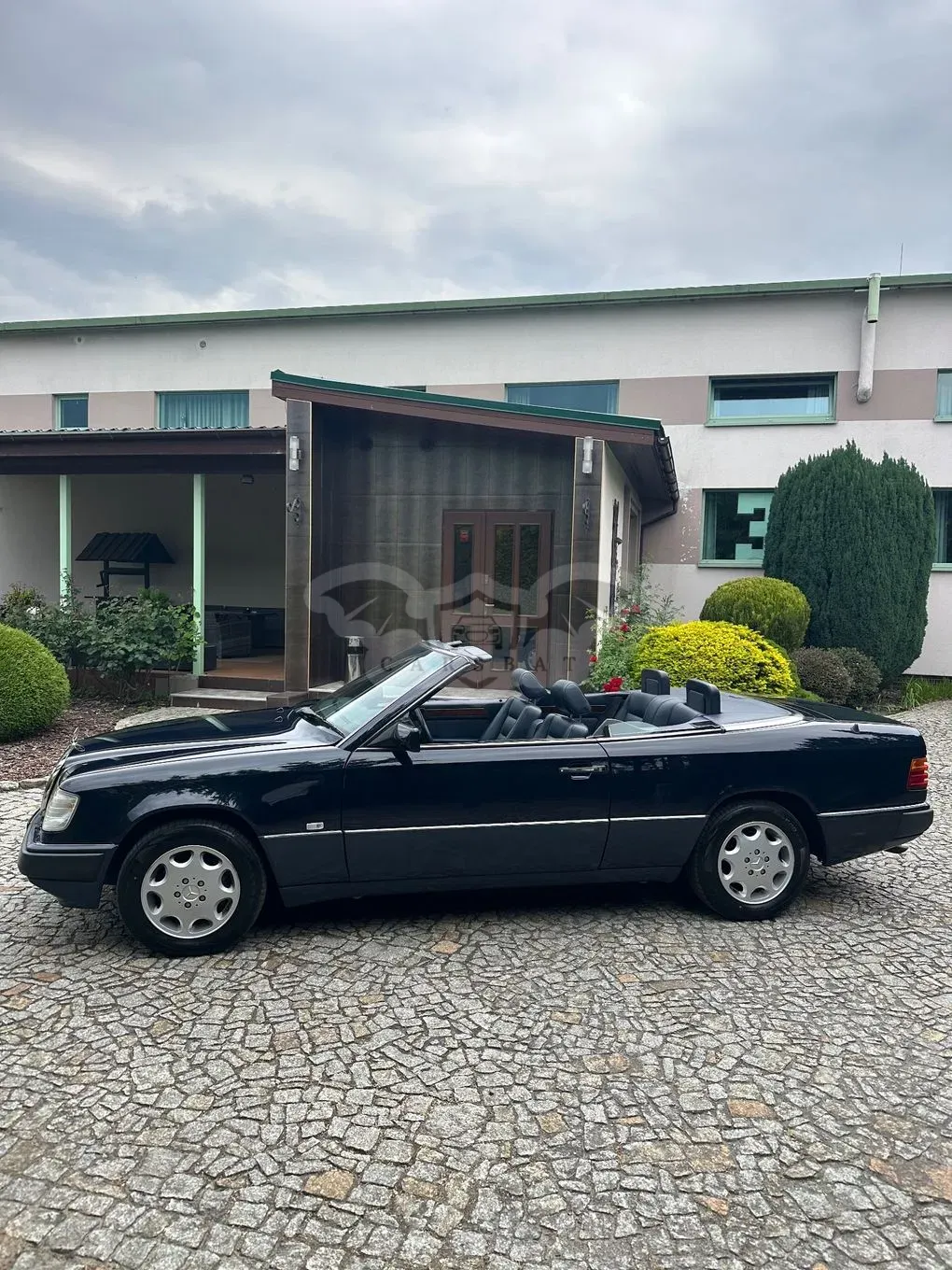 Mercedes-Benz E 1992