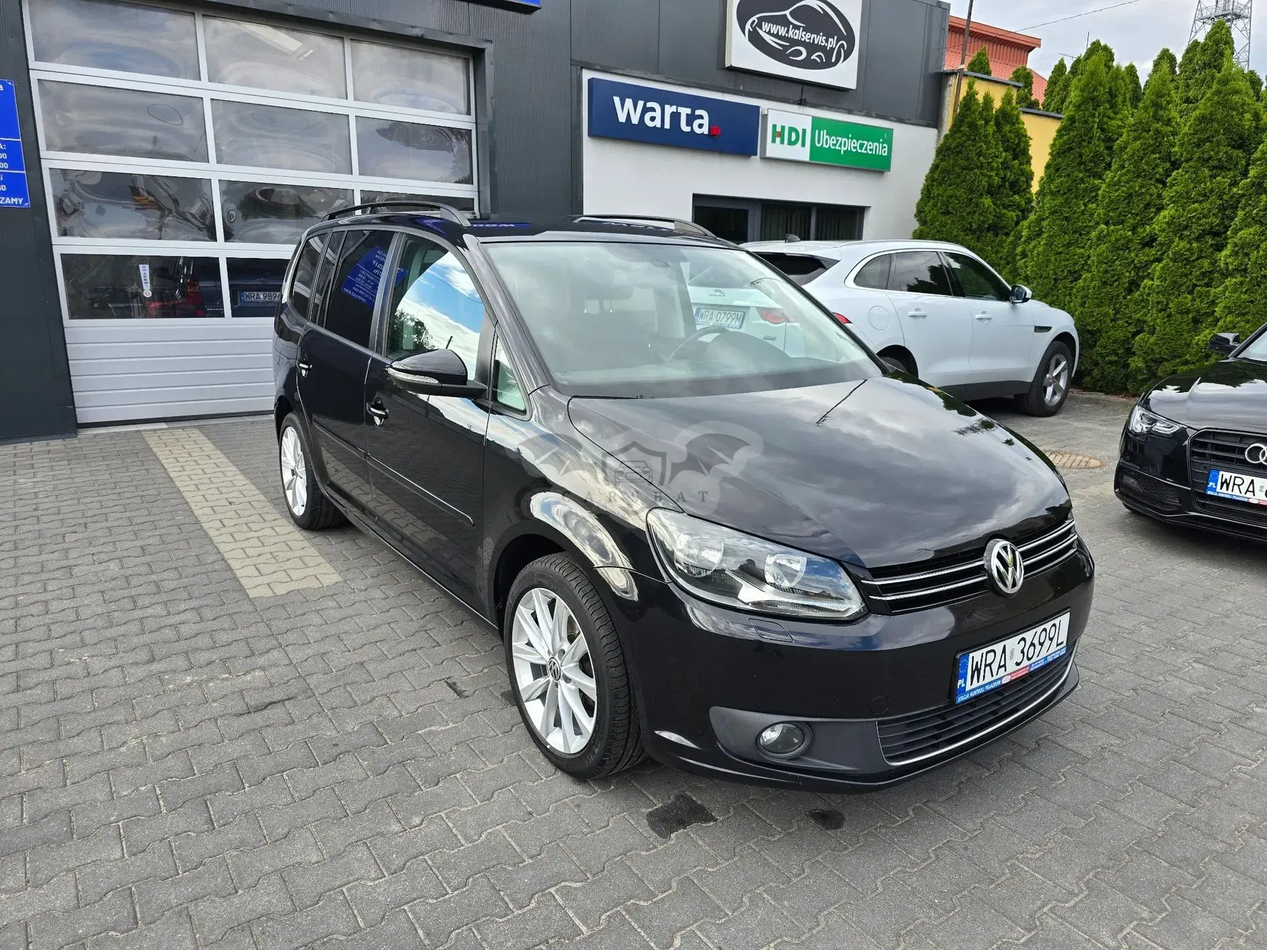 Volkswagen Touran II 1.6 TDI DPF BlueMotion Technology Comfortline 2013