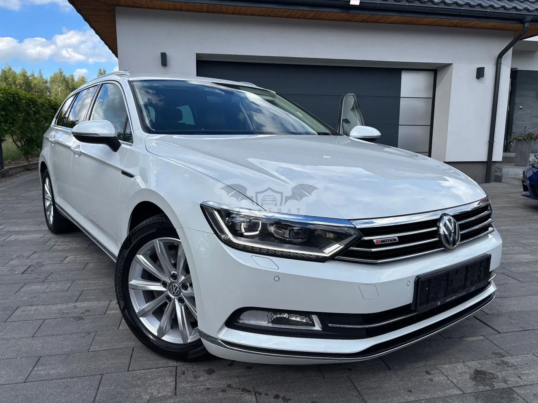 Volkswagen Passat B8 2.0 TDI Bi-Turbo BMT 4Mot Highline DSG 2016