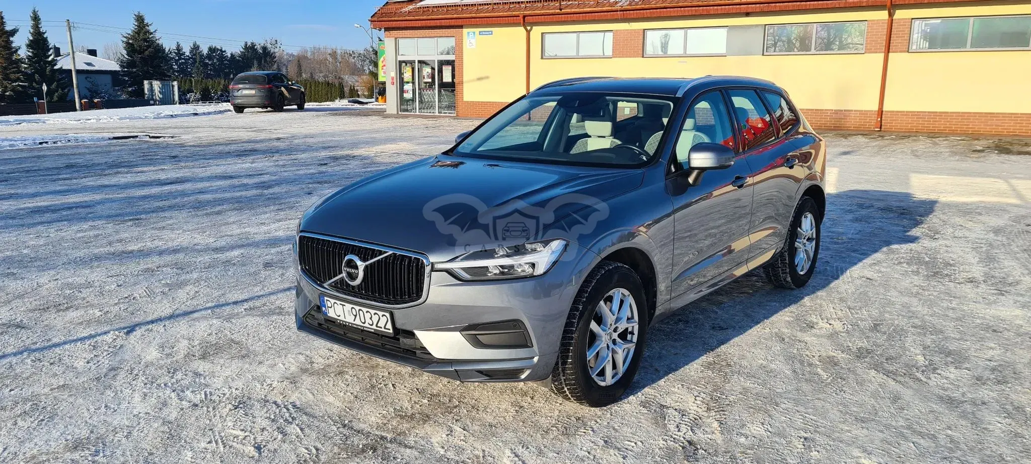 Volvo XC60 II D4 Momentum 2018