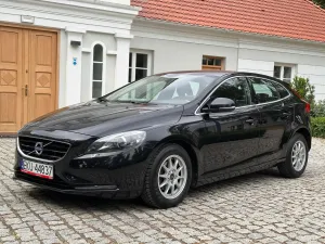 Volvo V40 II D2 Summum 2013