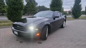 Ford Mustang 3.7 V6 2014