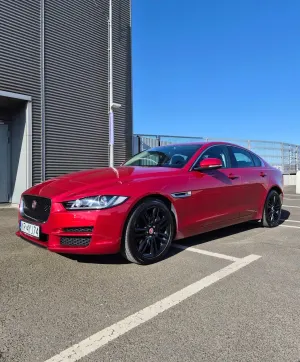 Jaguar XE 2.0 T Pure 2017