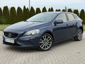 Volvo V40 II 2014