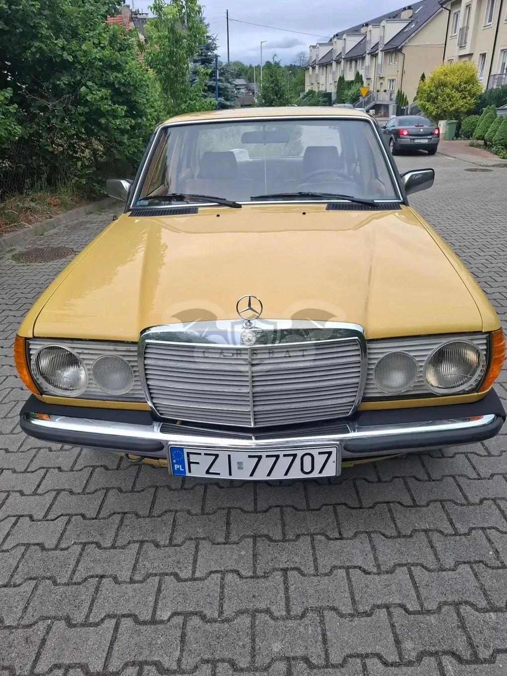 Mercedes-Benz E 1982