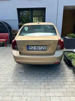 Volvo S40 II 2.0D Momentum 2007